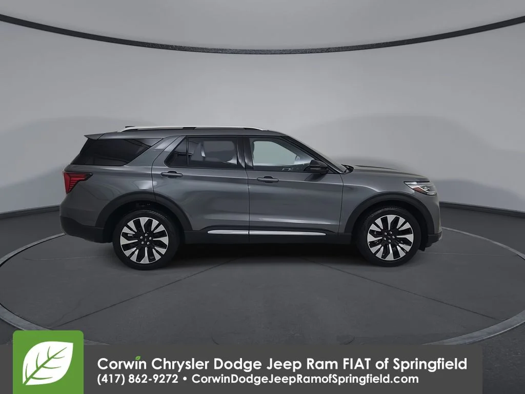 Used 2025 Gray Ford Platinum image 17