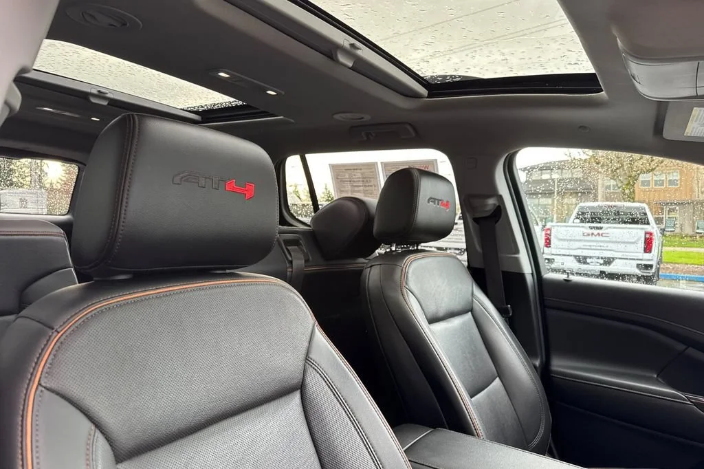 2022 GMC Acadia AT4 - Photo 18