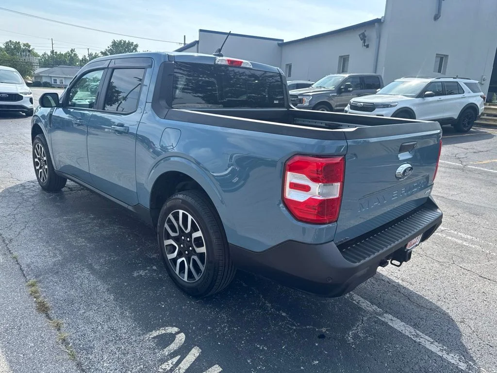 Used 2022 Area 51 Ford Lariat image 6