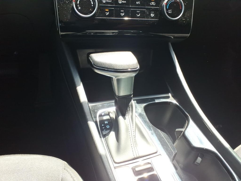 Used 2022 Gray Hyundai SEL image 15