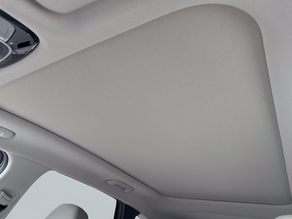 Used 2025 Ecotronic Gray Hyundai Limited image 30