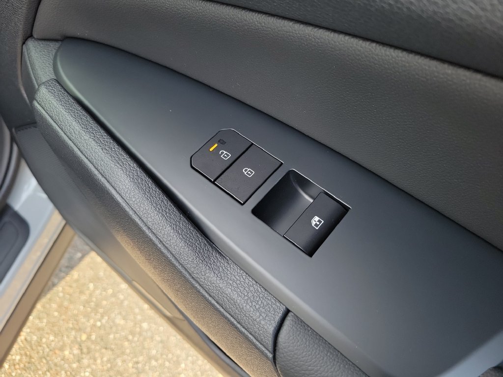 New 2027 Wolf Gray Kia EX image 11