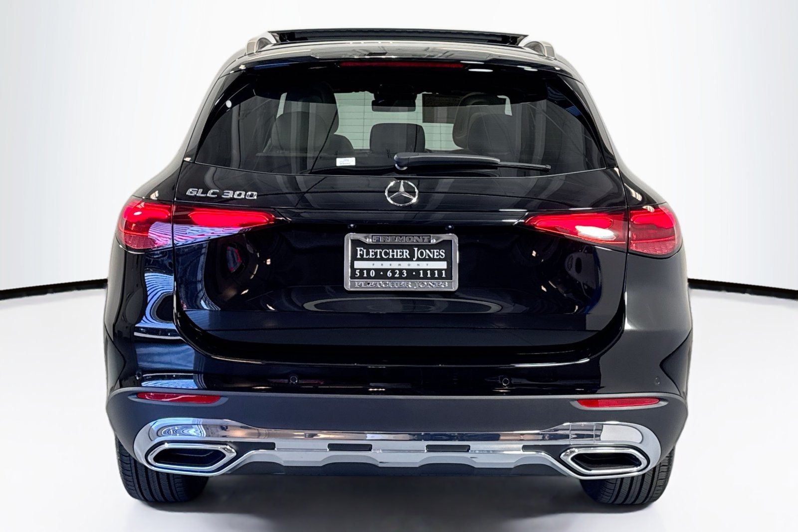 New 2026 Black Mercedes-Benz GLC 300 image 25