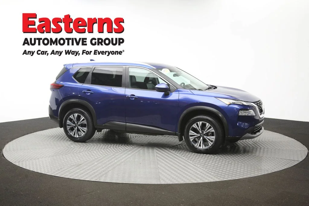 Used 2023 Blue Nissan SV image 51