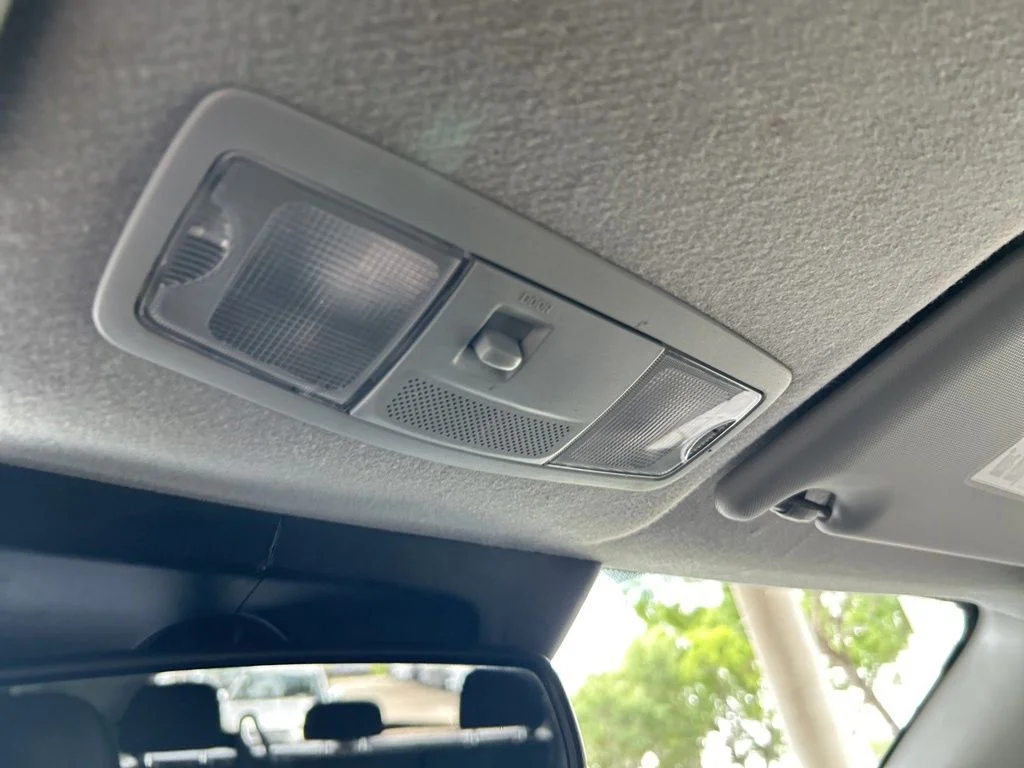 Used 2024 Gray Mitsubishi  image 35