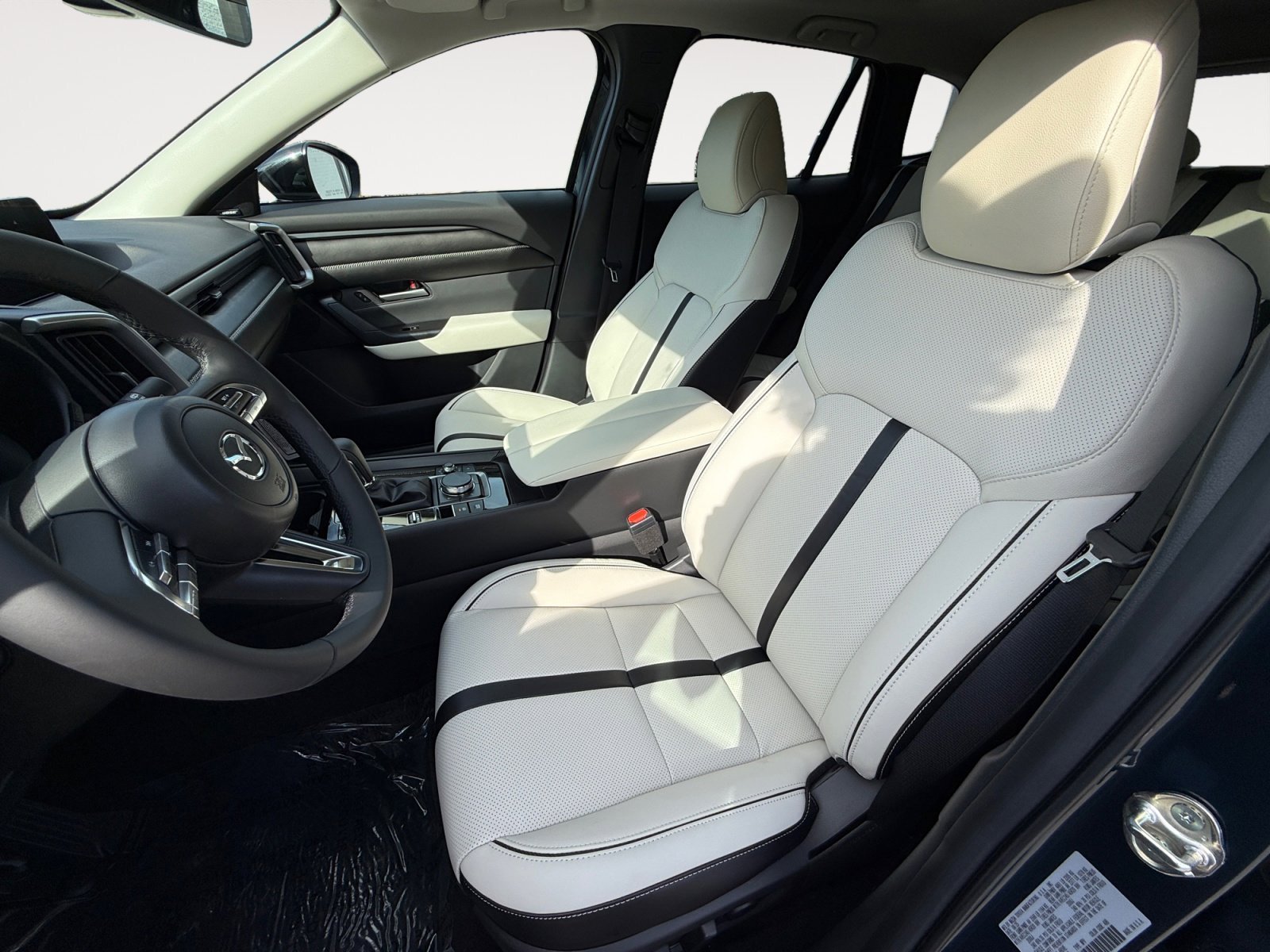 2026 Mazda CX-50 Premium - Photo 10