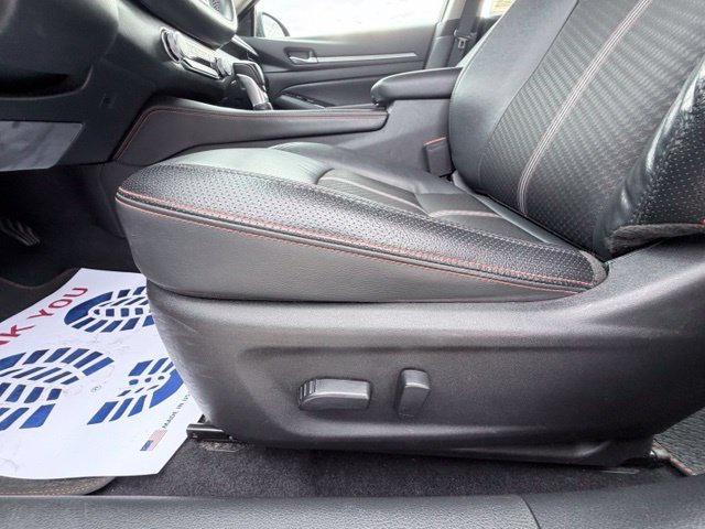 2025 Nissan Altima SR - Photo 23