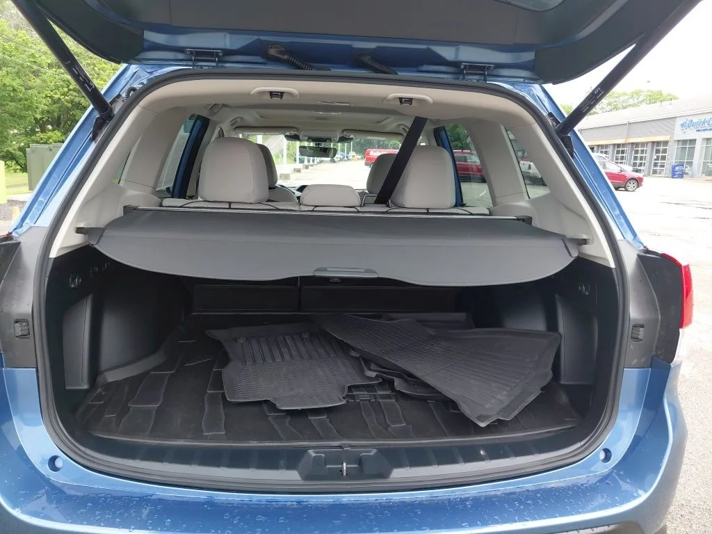 Used 2023 Horizon Blue Pearl Subaru Premium image 14