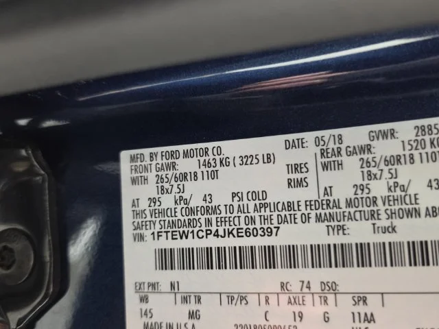 Used 2018 Blue Ford XLT image 10