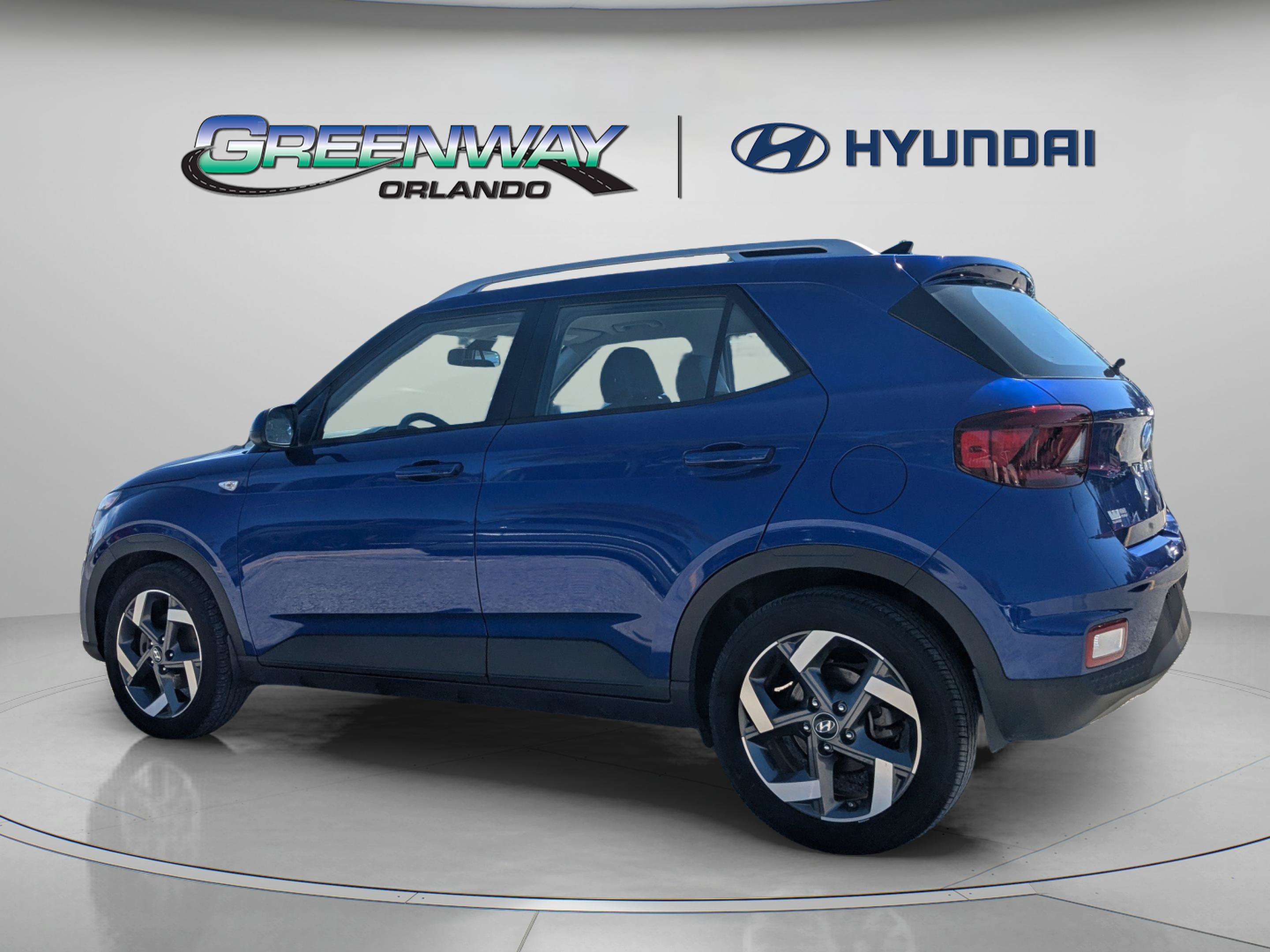 2022 Hyundai Venue Limited - Photo 6
