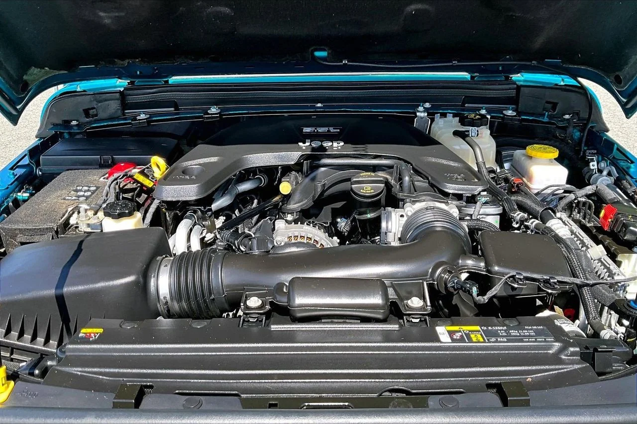 Certified Used 2020 Teal Jeep Rubicon image 35