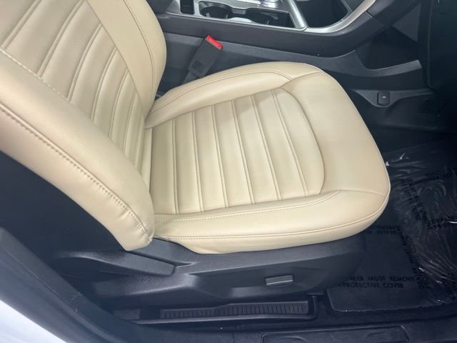Used 2024 Oxford White Ford SEL image 24