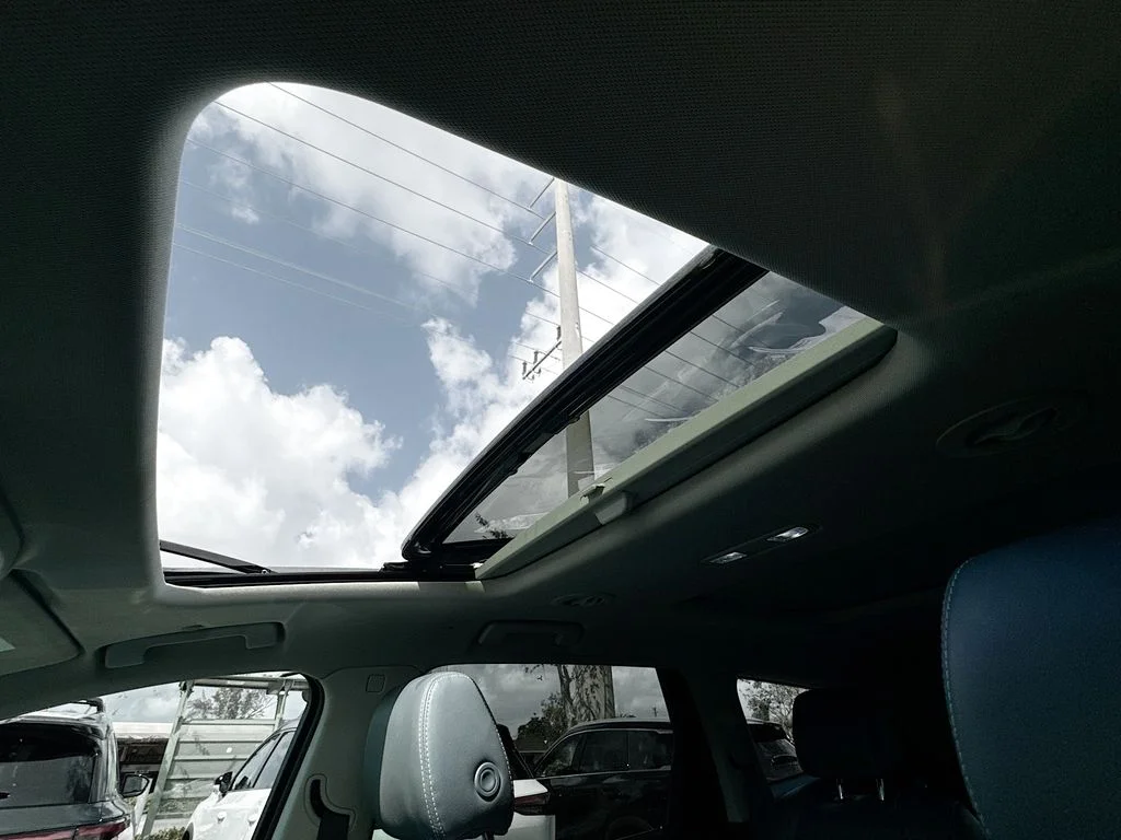 Used 2020  Buick Essence image 21