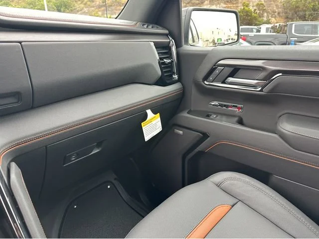 2026 GMC Sierra 1500 AT4 - Photo 8