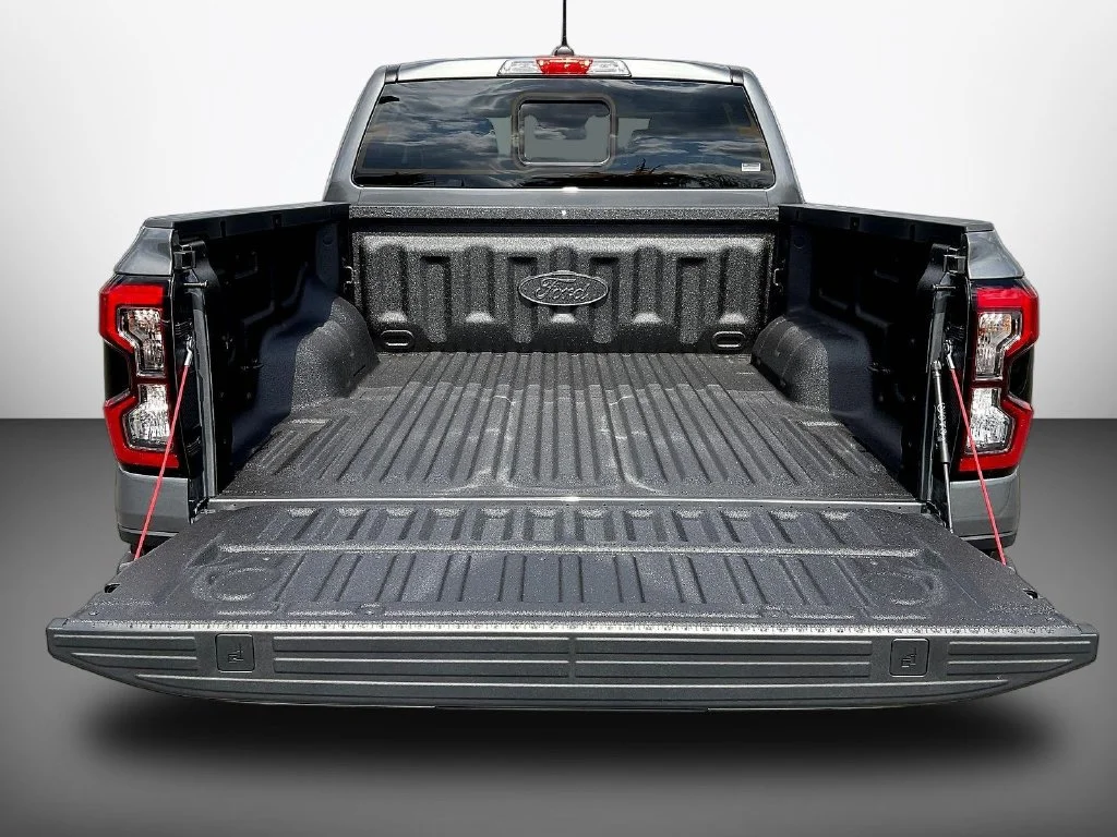 New 2026 Carbonized Gray Metallic Ford Lariat® image 16