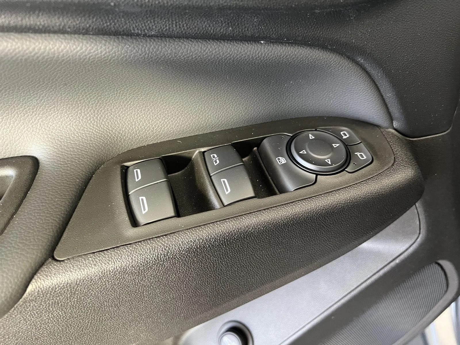 Used 2024 Sterling Gray Metallic Chevrolet LT image 6
