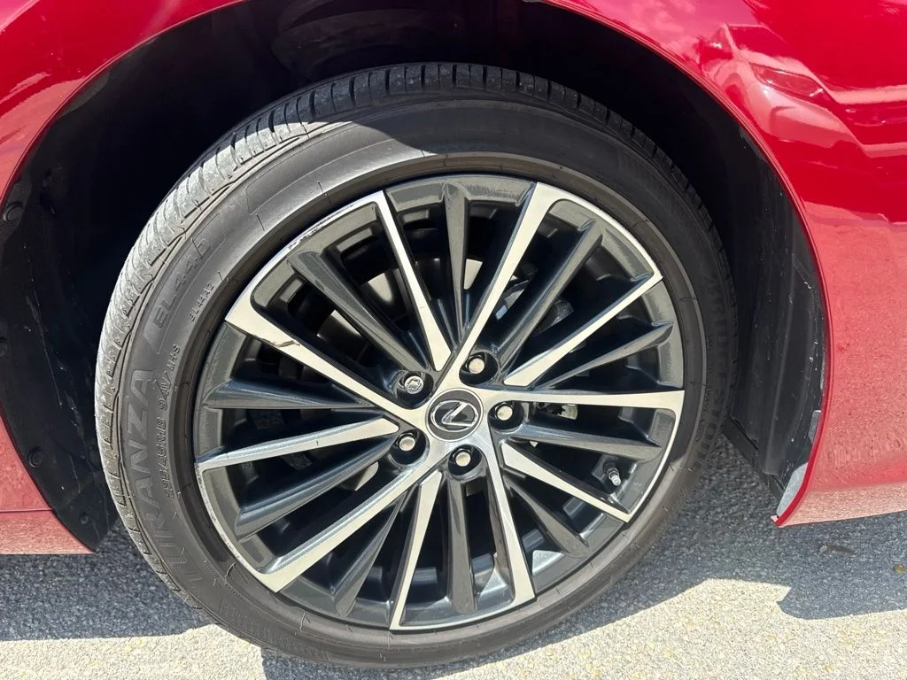 Certified Used 2025 RED MC.CS. Lexus 300h image 11
