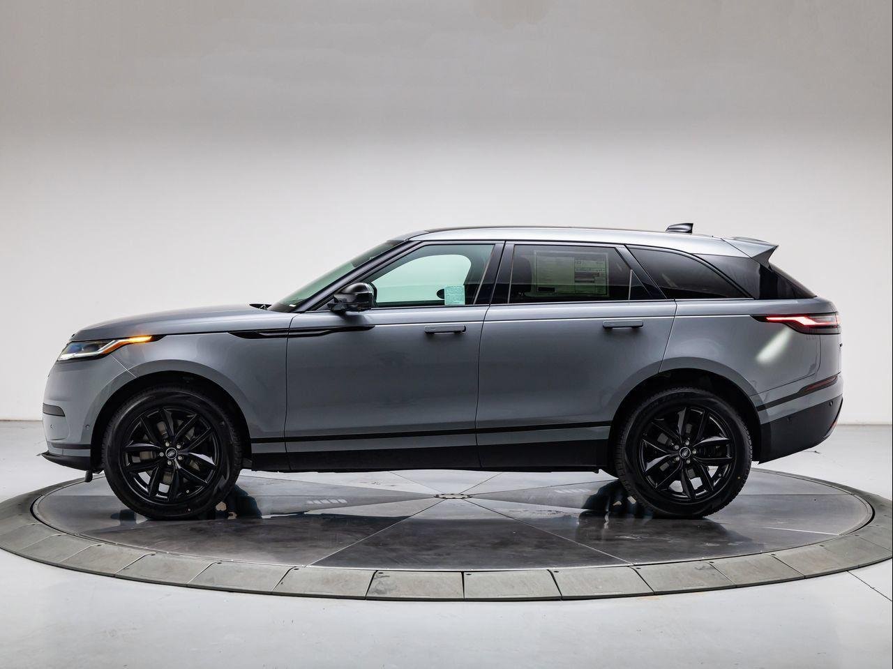 New 2026 Zadar Grey Land Rover S image 2