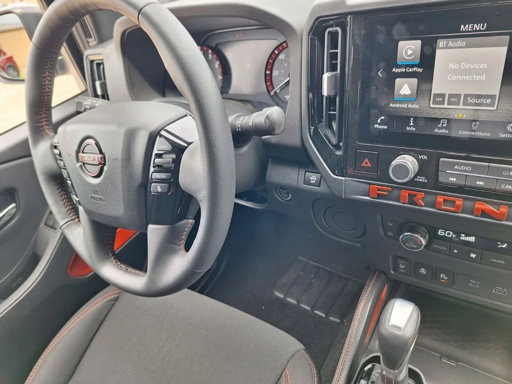 Used 2025 Gray Nissan PRO-X image 31