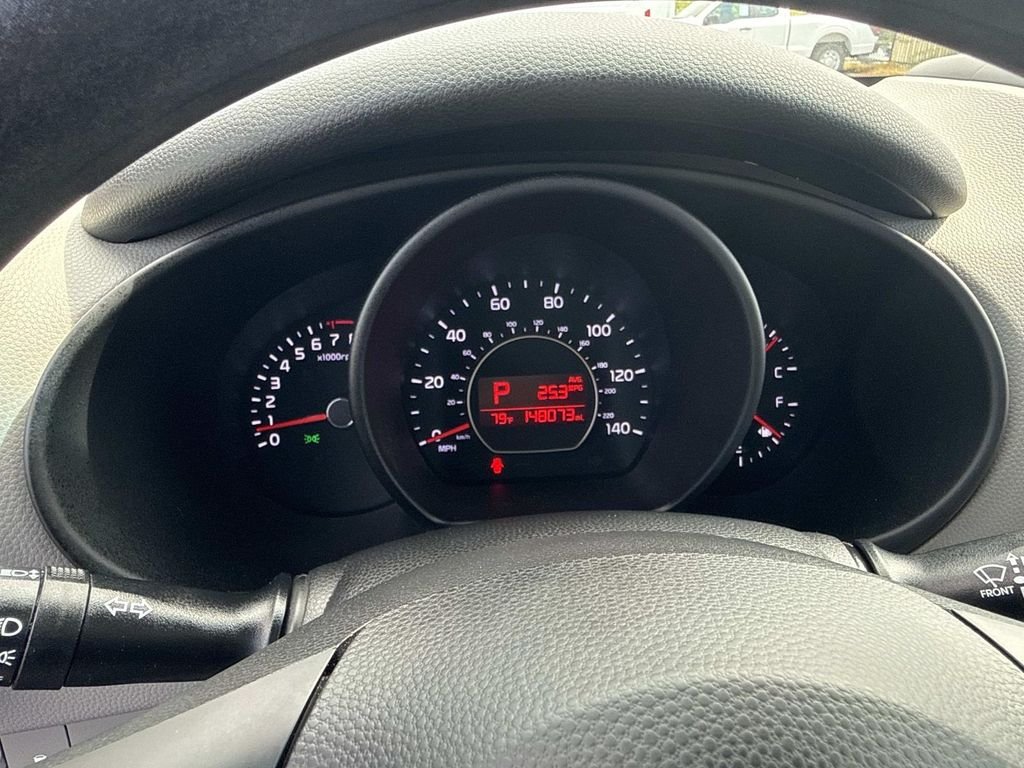 Used 2016 Gray Kia Base image 18