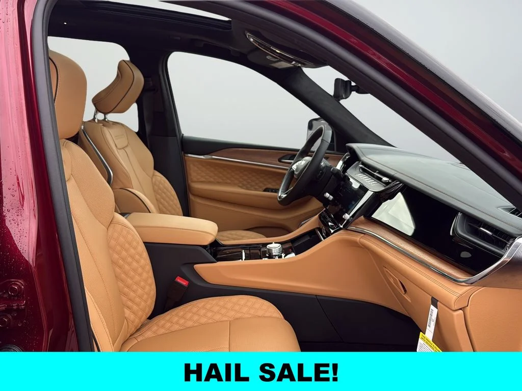 New 2026 Velvet Red Pearl-Coat Exterior Paint Jeep Summit image 15