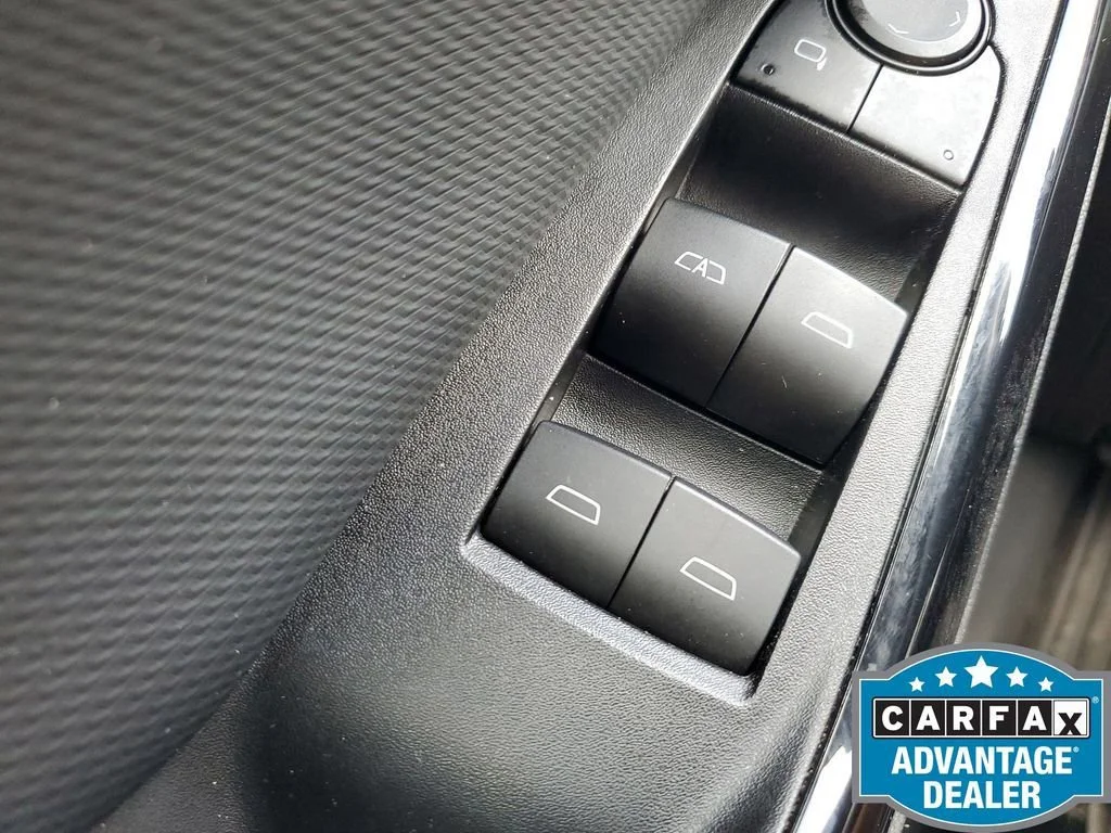 Used 2025 Cacti Green Chevrolet LT image 27