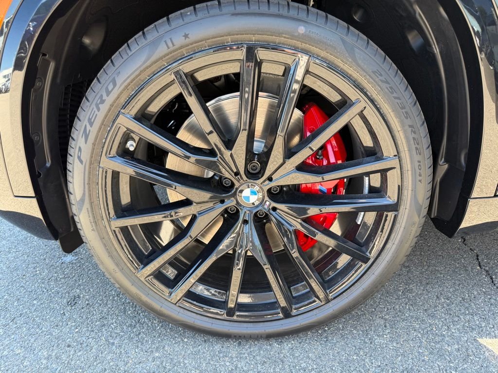 New 2026 Black Sapphire Metallic BMW M60i image 6