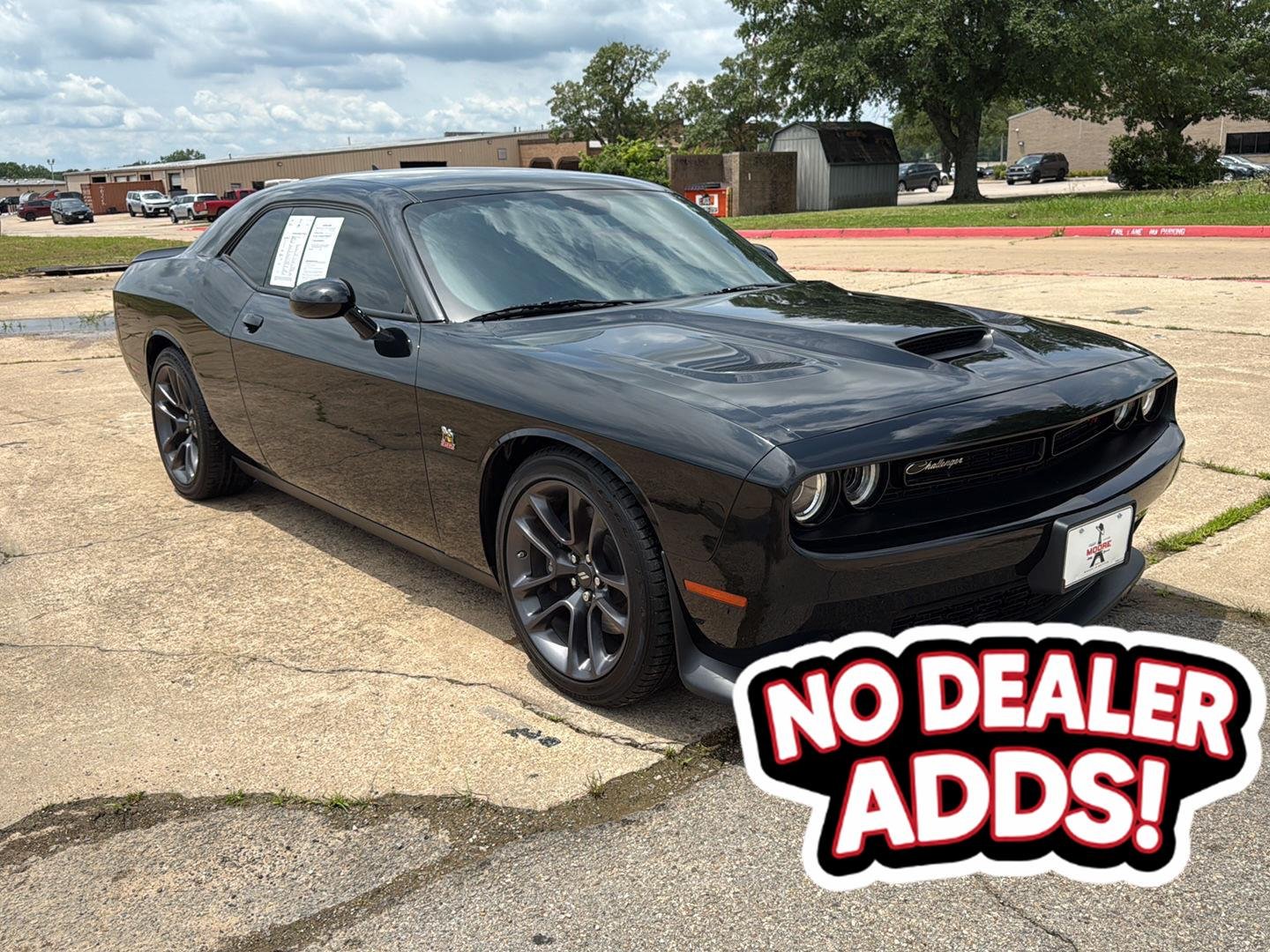 2023 Dodge Challenger R/T Scat Pack's photo