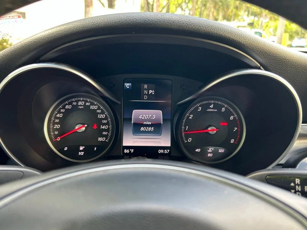 Used 2016 White Mercedes-Benz C 300 image 21