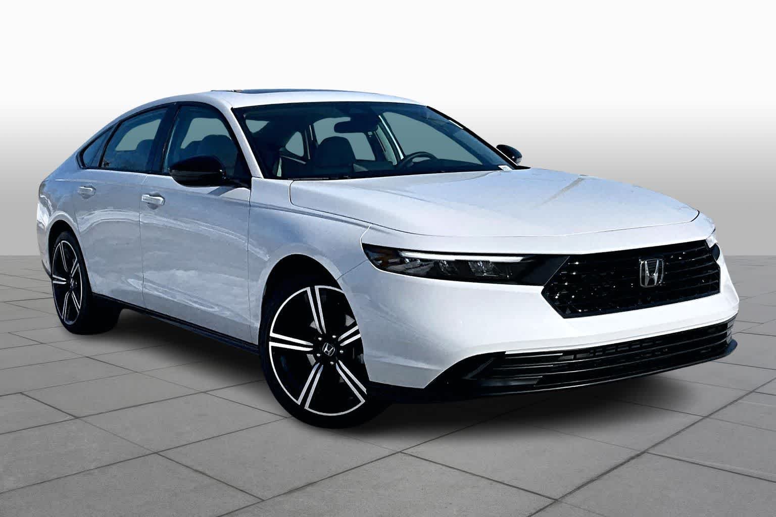 New 2026 Platinum White Pearl Honda SE image 2