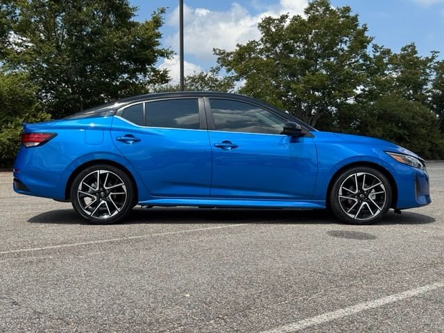 Used 2025 Blue Nissan SR image 10
