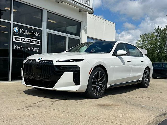 Certified Used 2023 Alpine White BMW 760i xDrive image 3
