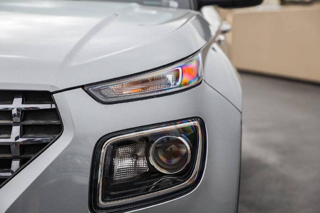 New 2026 Shimmering Silver Hyundai SEL image 10
