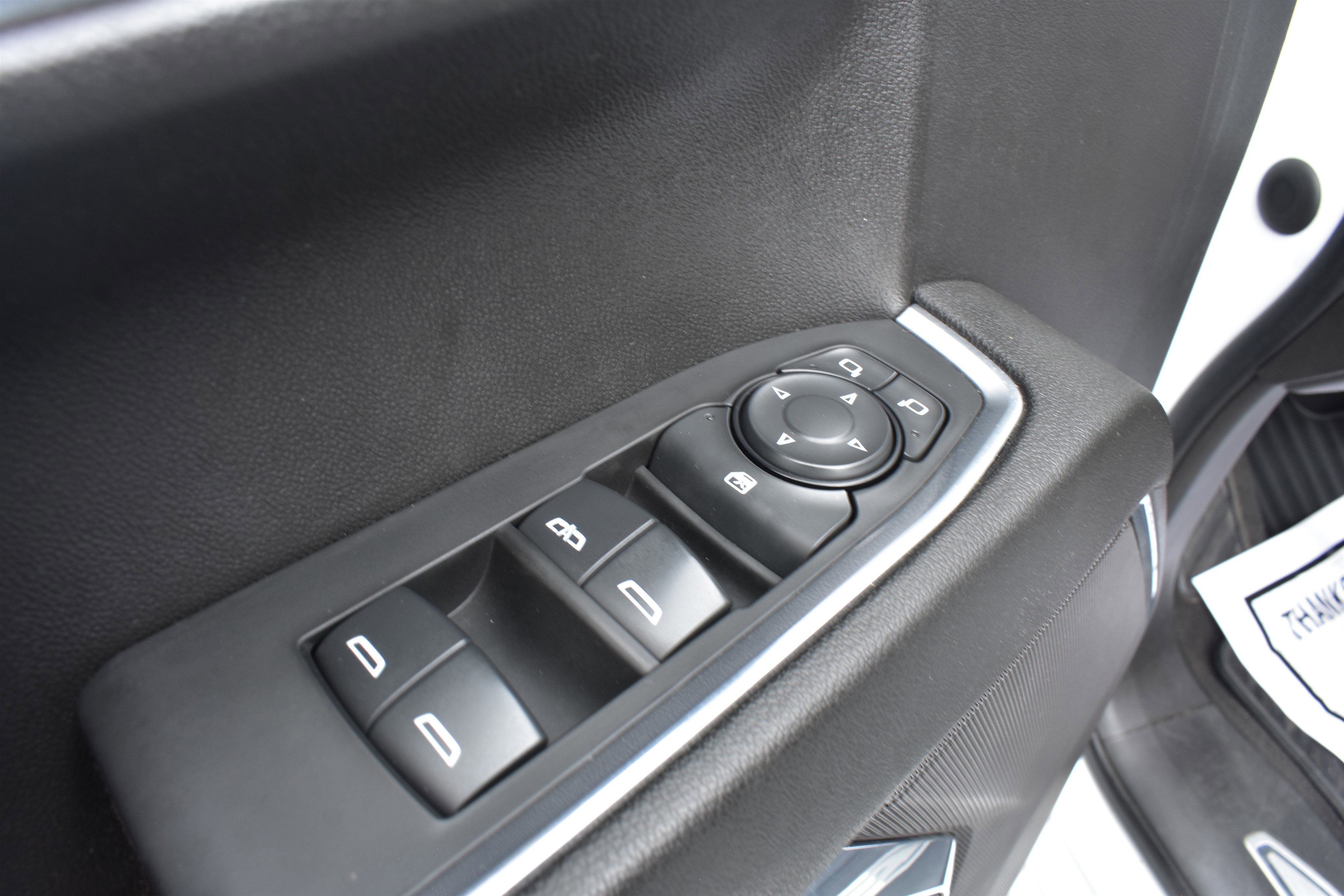 Used 2024 Summit White Chevrolet RST image 15