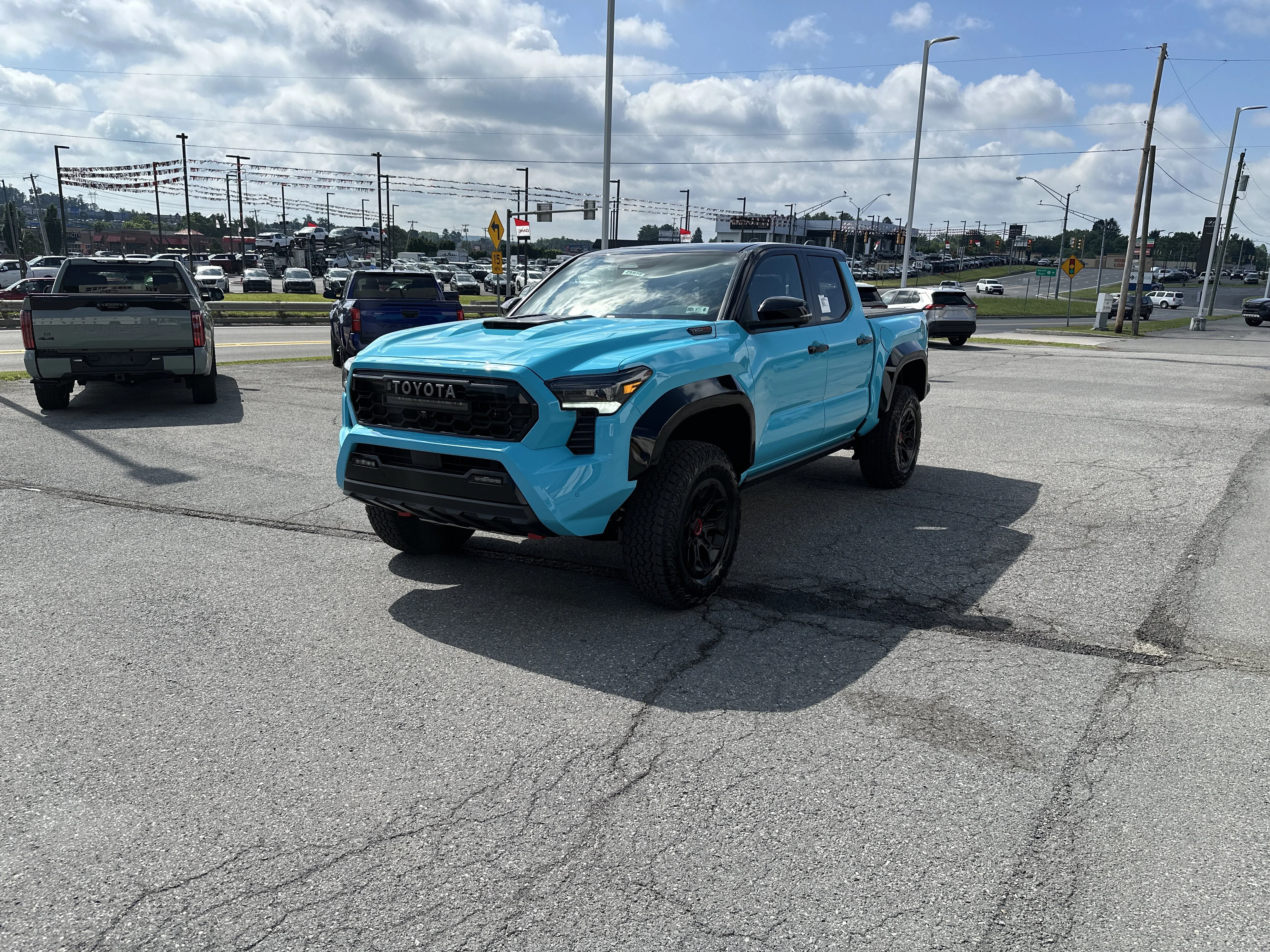 New 2026 Wave Maker with Black roof Toyota TRD Pro image 7