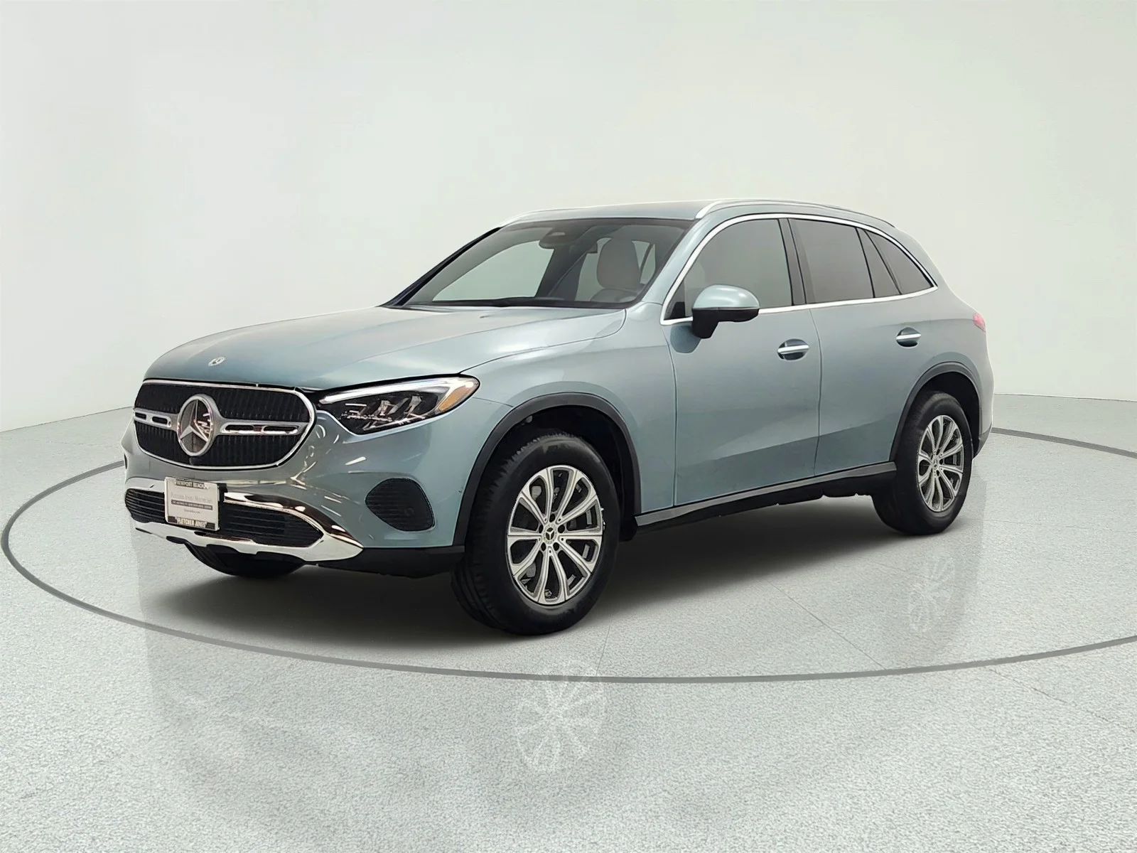 Used 2026 Verde Silver Metallic Mercedes-Benz GLC 300 SUV image 1