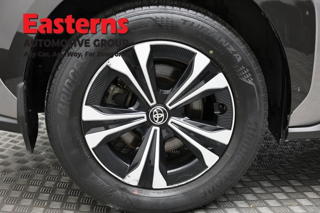 Used 2023 Gray Toyota XLE image 28