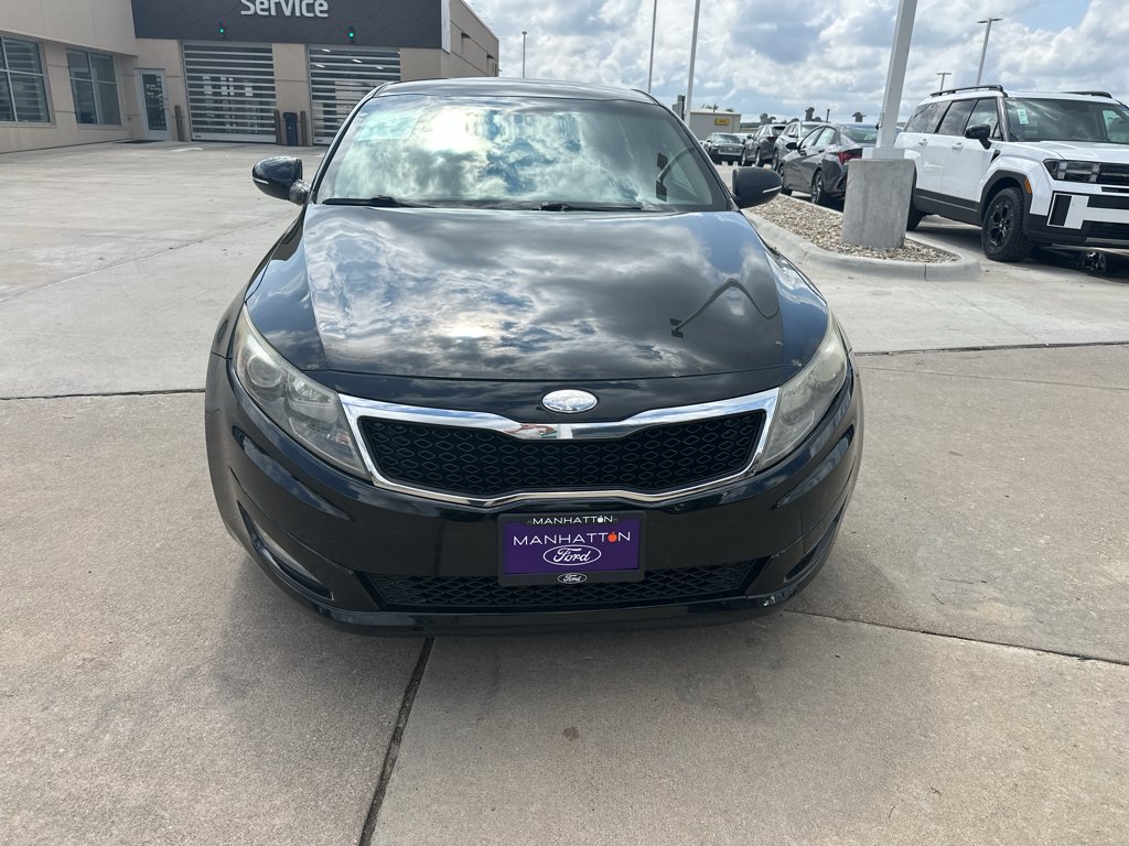 Used 2013 Ebony Black Kia LX image 12