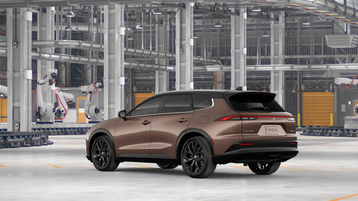 New 2026 Bronze Age with Black roof Toyota Limited image 6