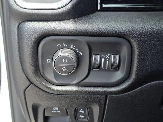 2026 RAM 1500 Laramie - Photo 27