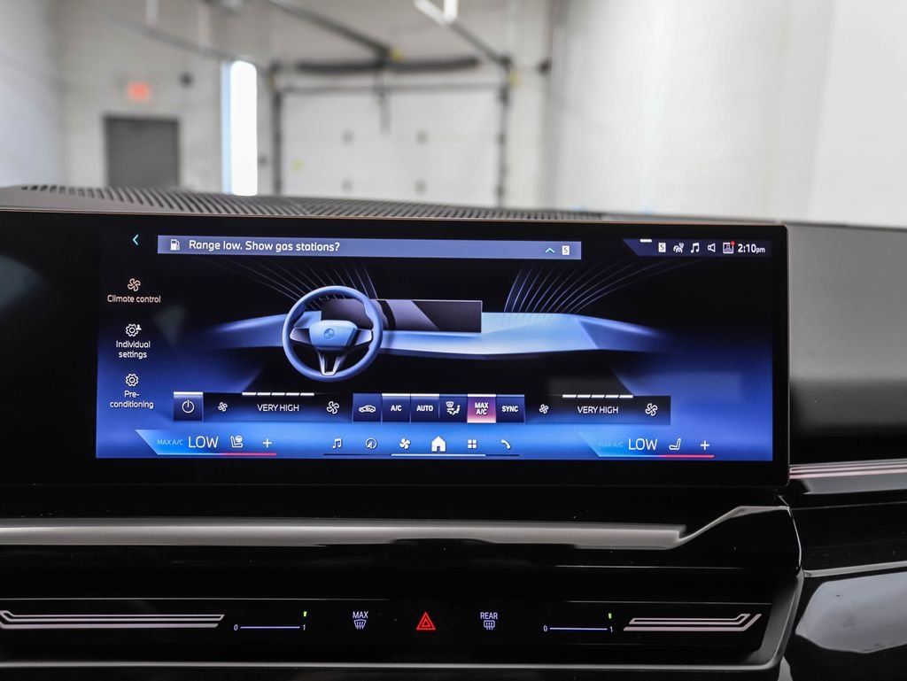 2026 BMW 5 Series 530i - Photo 15