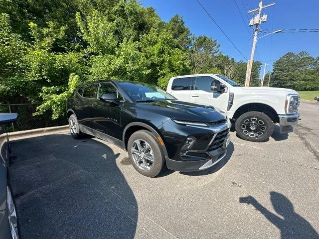 Used 2025 Black Chevrolet LT image 1