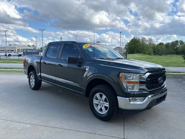 Used 2021 Green Ford XLT image 33