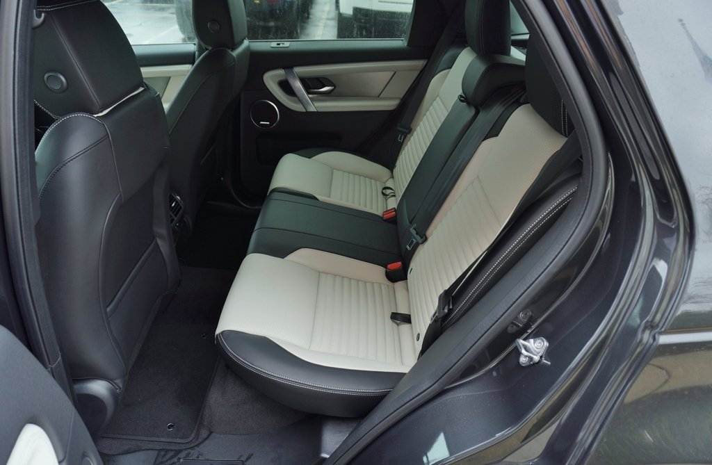 2026 LAND ROVER DISCOVERY SPORT - Image 29