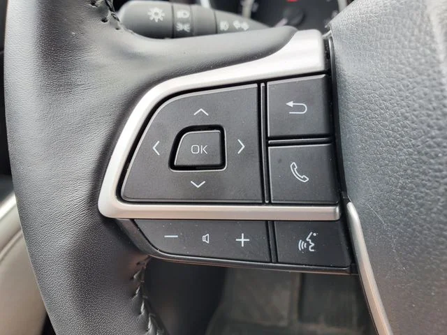 Certified Used 2024 Silver Toyota XLE image 23