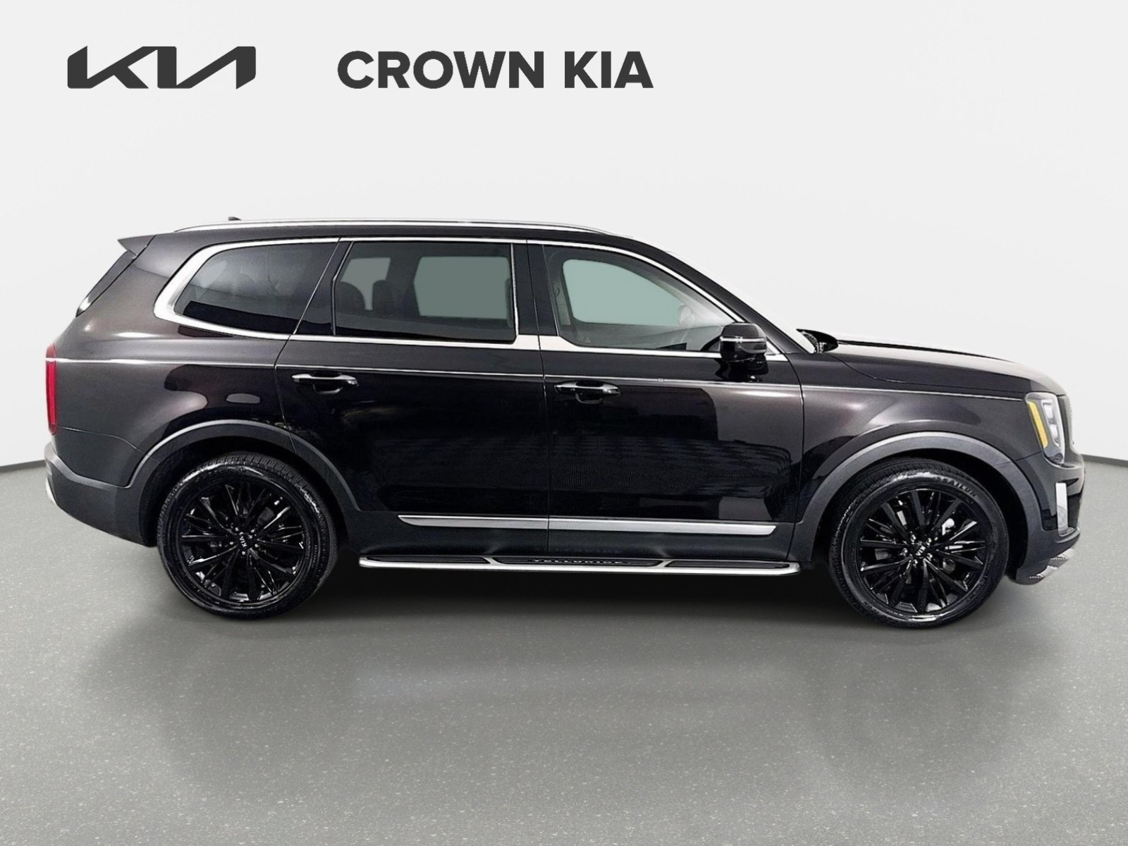 Used 2021 Black Copper Kia SX image 4