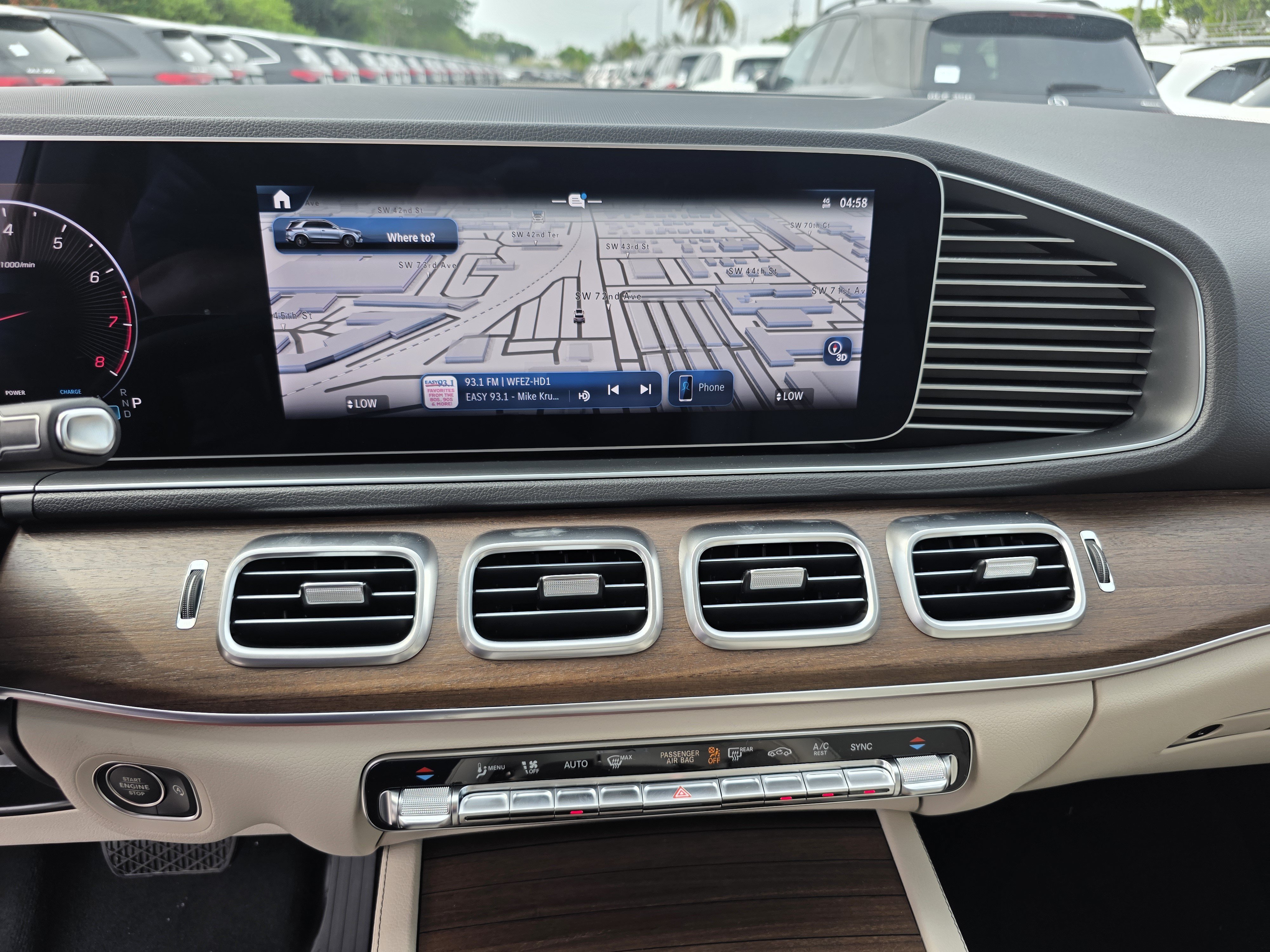 New 2026 Selenite Grey Metallic Mercedes-Benz GLE 450 image 52