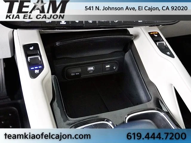 Used 2024 Silver Kia EX FWD image 30