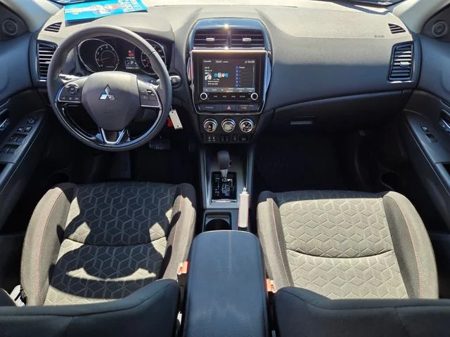 Used 2026  Mitsubishi 2.0 ES image 15