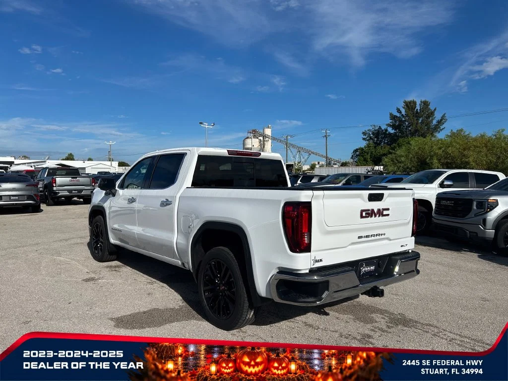 New 2026 Summit White GMC SLT image 5